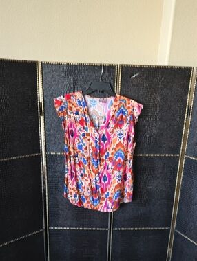Vivid Ikat-Print Cap-Sleeve Women's Top - Pink & Orange